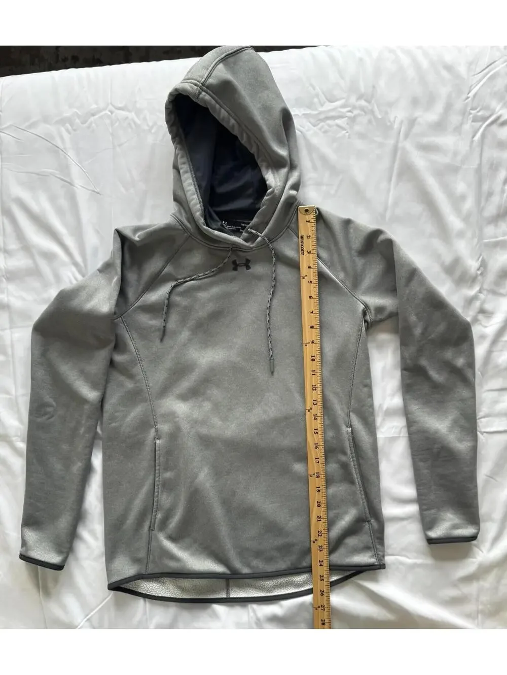Under Armour ColdGear Hoodie Men’s Small Gray Loose Fit Pullover Athletic Sweats